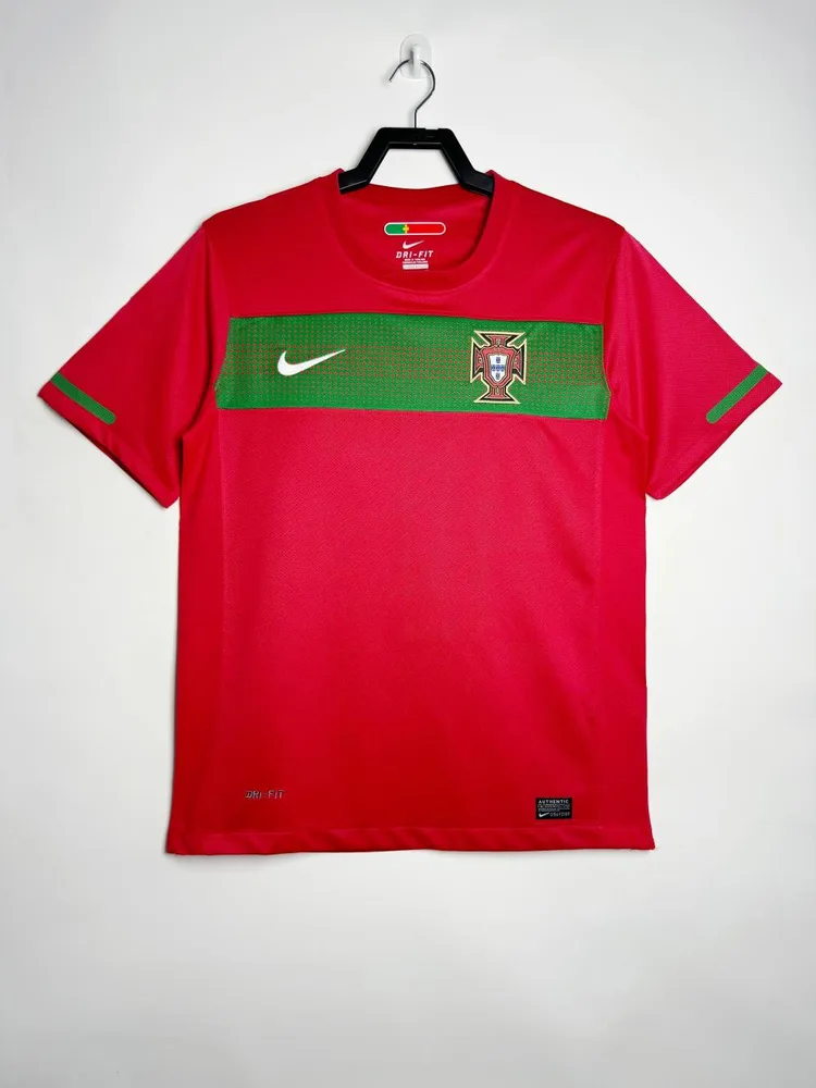 Maillot de football domicile rétro Portugal 2010 Qualité Thaï — main view