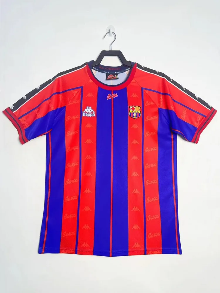 1997/1998 Maillot de Football Domicile Rétro Barcelona Qualité Thaï — main view
