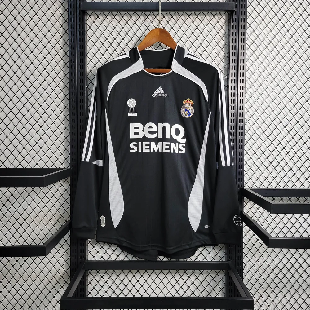 2006/2007 Retro Langarm Real Madrid Auswärts — main view