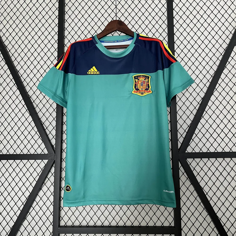 Maillot de football rétro 2010 Espagne Gardien Vert — main view