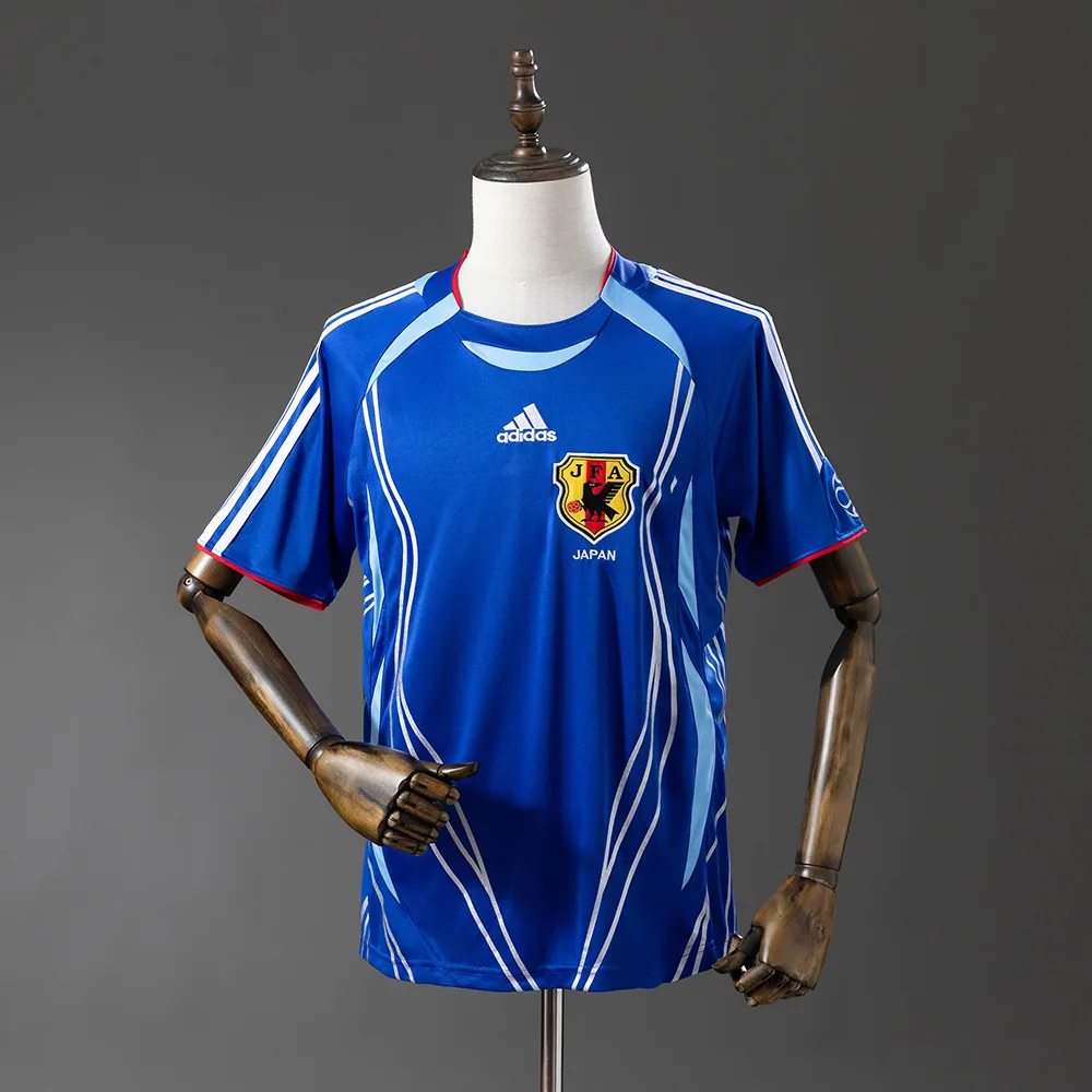 2006 Retro Japan Heimtrikot AAA Fan-Qualität — main view