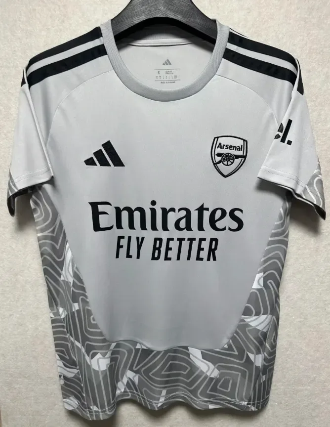 2026/2027 Arsenal Goalkeeper Football Jersey 1:1 Thai Quality — main view