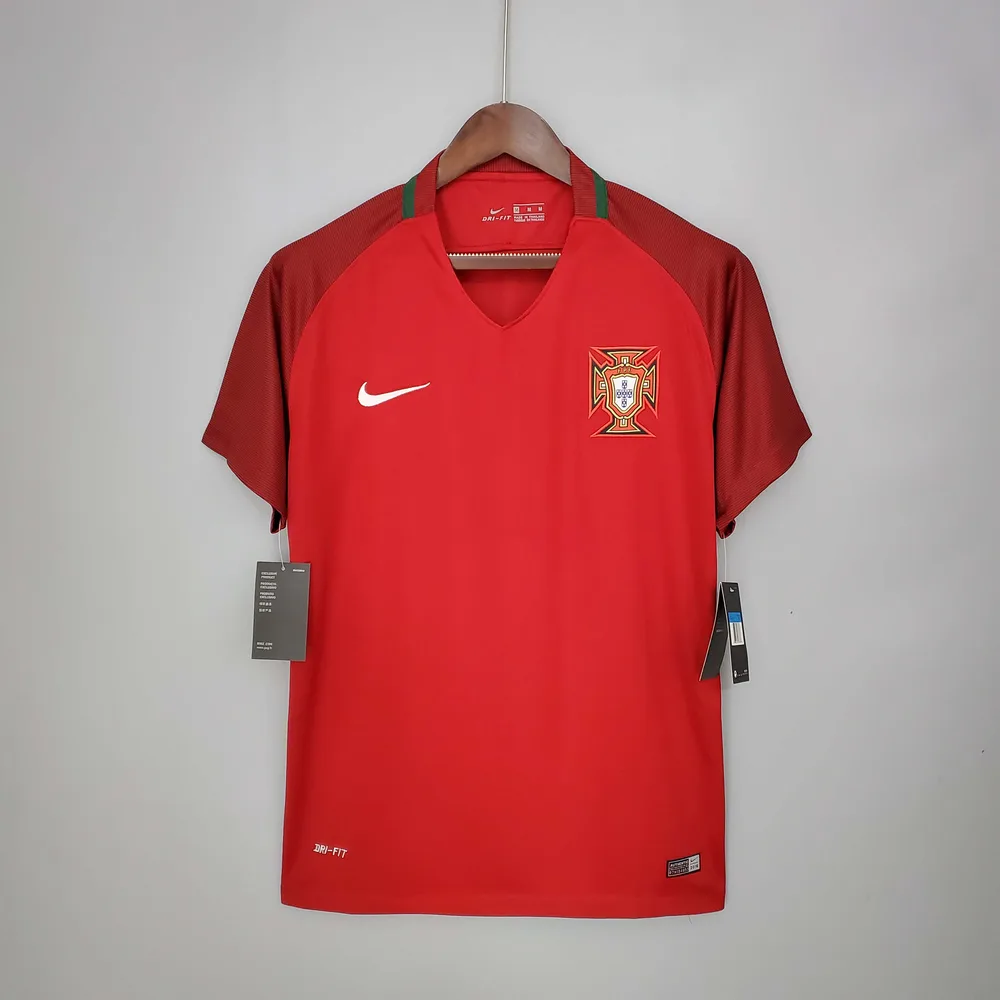 Maillot de football domicile Portugal 2016 Rétro Qualité Thaï 1:1 — main view