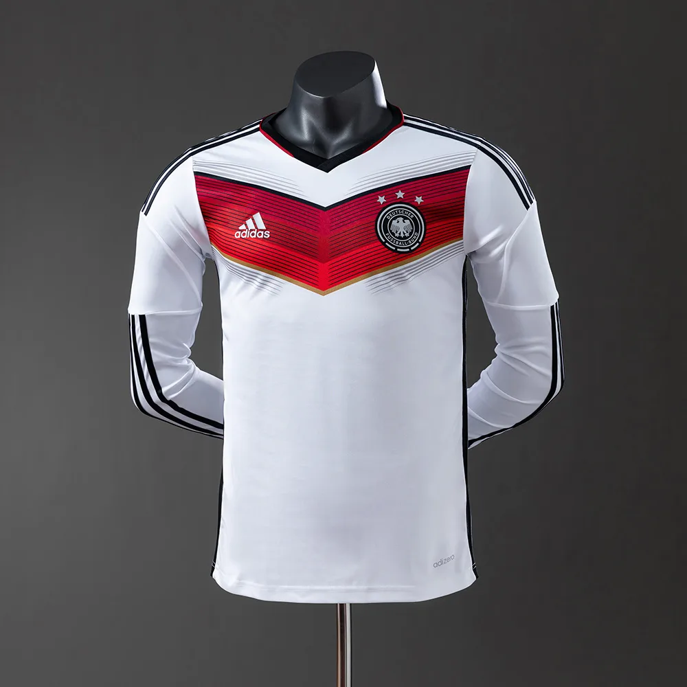 قميص كرة قدم ألمانيا المنزلي للنسخة القديمة 2014 بأكمام طويلة نسخة اللاعب — main view