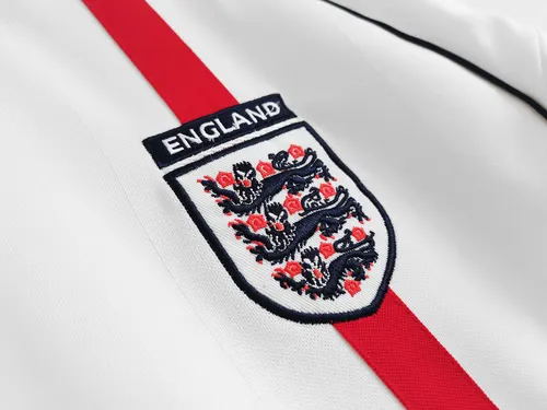 2002 Retro England Home Football Shirt AAA fan-grade — view 4