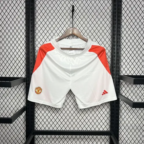 2024/2025 Manchester United Heimshorts — view 1