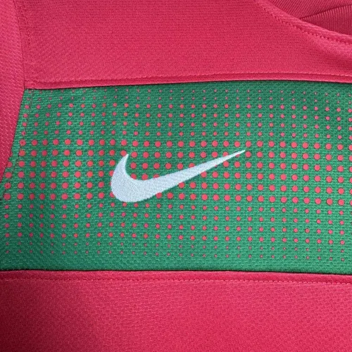 Maillot de football domicile rétro Portugal 2010 Qualité Thaï — view 7