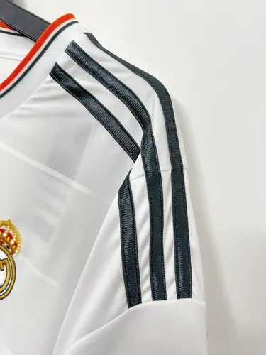 2013/2014 Retro Real Madrid Home Football Jersey AAA fan-grade — view 5