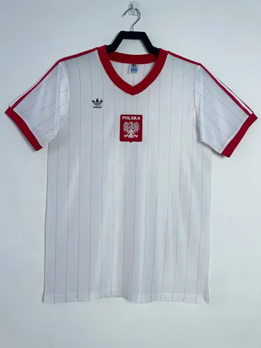 1982 Retro Poland Home Football Shirt AAA fan-grade