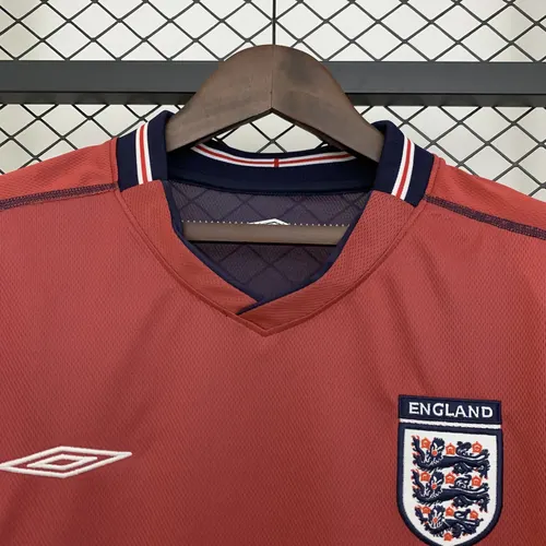 Maillot rétro 2002 Angleterre Extérieur AAA qualité fan — view 5