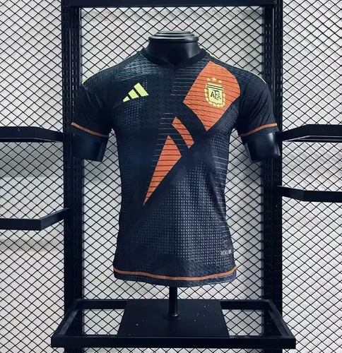 2024-2025 Player Version Argentina Goalkeeper Jersey — view 3