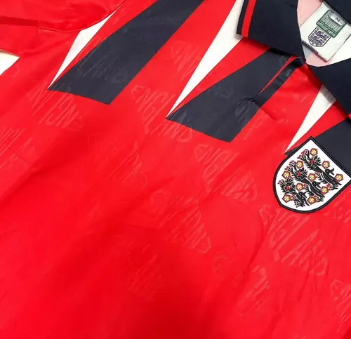 1992 Retro England Away Soccer Jersey AAA fan-grade — view 5