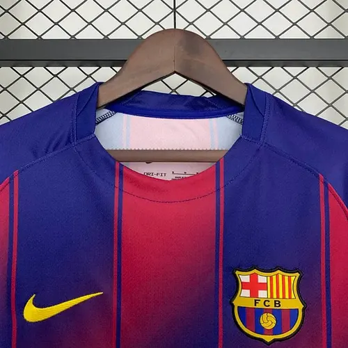 2025/2026 バルセロナ ホーム サッカーシャツ 1:1 タイ品質 — view 3