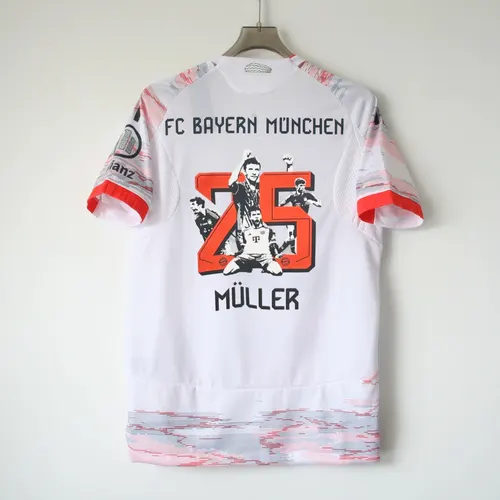 2025/2026 Bayern Munich Müller Commemorative Edition Football Jersey AAA fan-grade