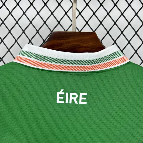 2025/2026 Irlanda Home Camisa de Futebol Qualidade Tailandesa — view 4