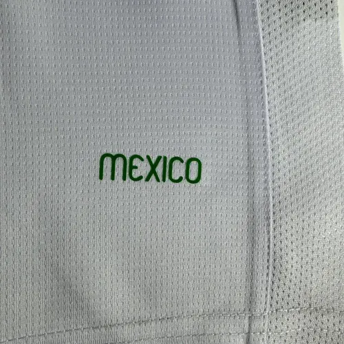 Maillot de football rétro extérieur Mexique 2006 Qualité Thaïlande — view 7