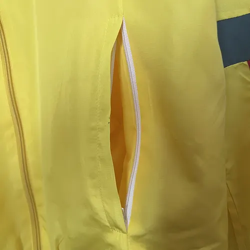 2024 Seleção Colombiana Corta-Vento Amarelo — view 6