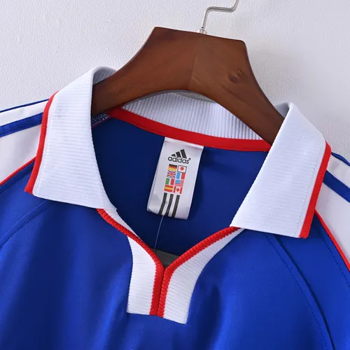 Camiseta de Fútbol Retro Japón Local 2000 AAA calidad aficionado — view 3