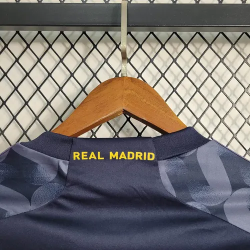 2023/2024 Real Madrid Maillot de Foot Extérieur — view 6