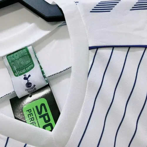1986 Retro Tottenham Hotspur Home Football Shirt AAA fan-grade — view 3