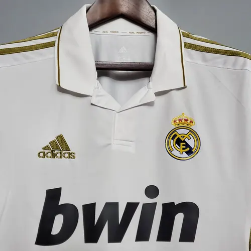 2011/2012 Retro Long Sleeve Real Madrid Home AAA fan-grade — view 3