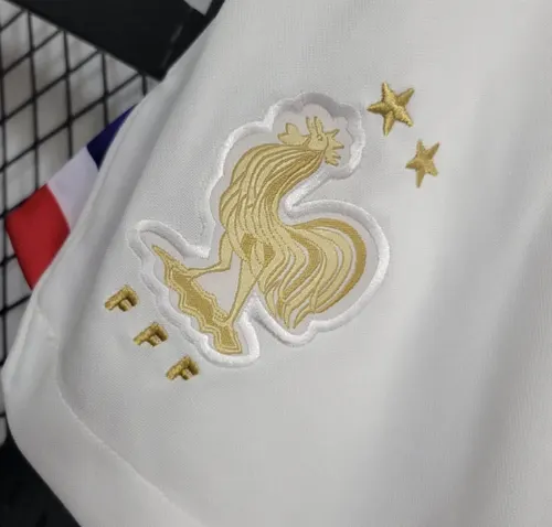 2022 Frankreich Auswärts Shorts Fußballtrikot AAA Fan-Qualität — view 3