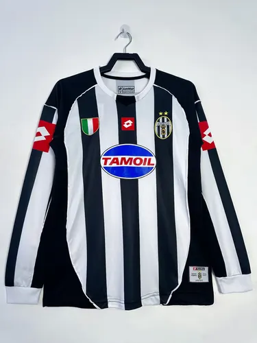 2002/2003 رجعي Juventus كم طويل قميص كرة قدم منزلي جودة تايلاندية