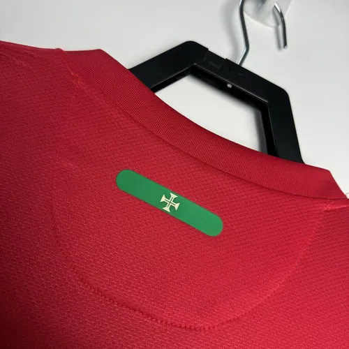 Maillot de football domicile rétro Portugal 2010 Qualité Thaï — view 5