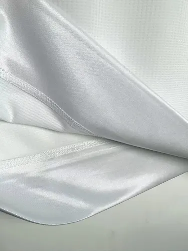 2015/2016 Retro Real Madrid Home Soccer Jersey AAA fan-grade — view 8