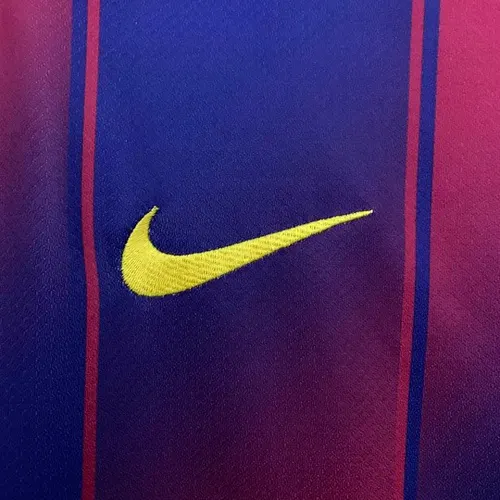 2025/2026 バルセロナ ホーム サッカーシャツ 1:1 タイ品質 — view 5