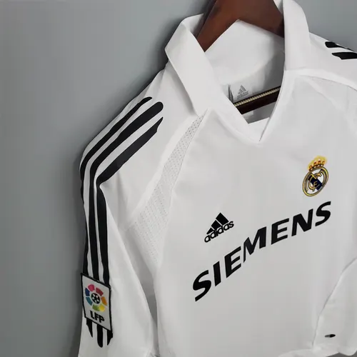 2005/2006 Retro Real Madrid Home — view 6