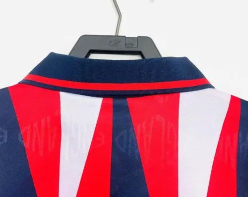 1992 Retro England Away Soccer Jersey AAA fan-grade — view 4