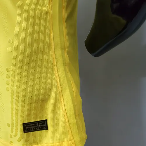2020 Brazil Soccer Jersey Player Version Home — view 9