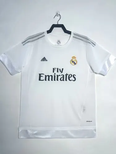 2015/2016 Retro Real Madrid Home Soccer Jersey AAA fan-grade — view 1