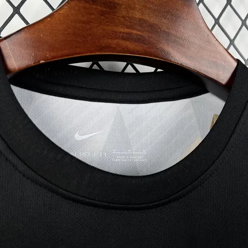 2026 France Goalkeeper-Black Jersey AAA fan-grade — view 3