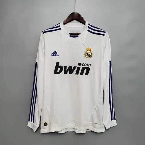 قميص ريال مدريد المنزلي الكلاسيكي طويل الأكمام 2010/2011 — view 1