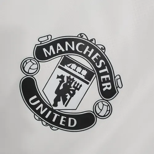 2021/2022 Manchester United Jersey Windbreaker White — view 5