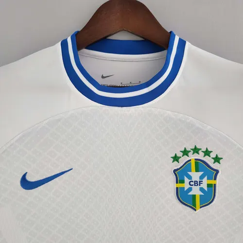 Camisa de Futebol 2022 Brasil Edição Conceito Branca — view 3