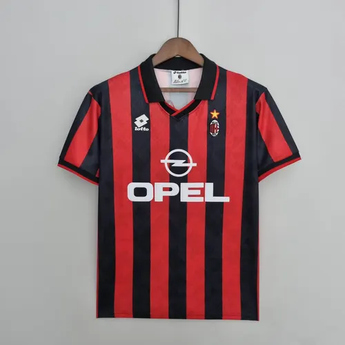 1995/1996 レトロ ACミラン ホーム フットボールシャツ タイ品質