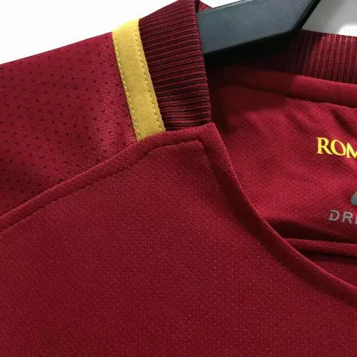 2017/2018 Retro Roma Home Soccer Jersey AAA fan-grade — view 4