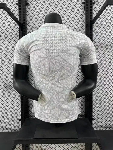 2024/2025 Versión Jugador Real Madrid Edición Especial Camiseta 04 — view 3