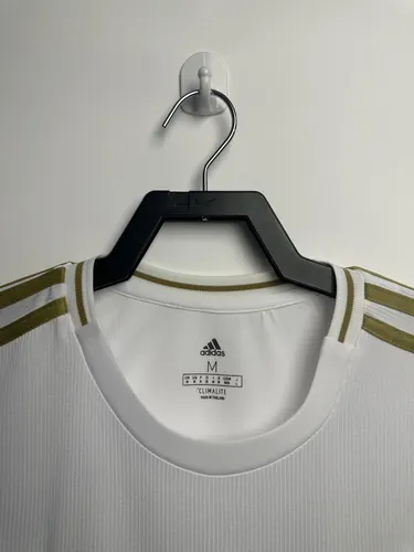 2019/2020 Retro Real Madrid Local Camiseta de Fútbol Calidad Tailandesa — view 3