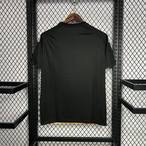 2024-2025 Germany Pre-match training uniform-4 Jersey AAA fan-grade — view 2