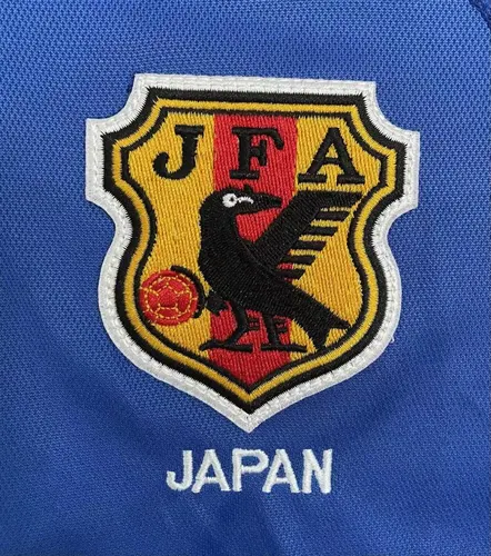 2000 Retro Japan Heim Fußballtrikot Thai-Qualität — view 4
