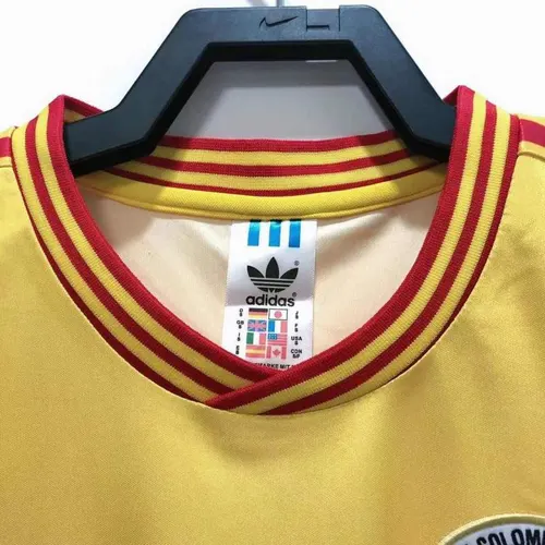 1990 Retro Colombia Home Football Shirt AAA fan-grade — view 3
