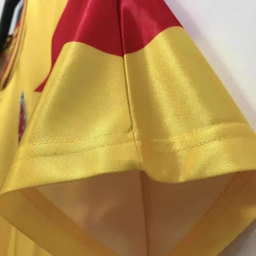 1990 Retro Colombia Home Football Shirt AAA fan-grade — view 5
