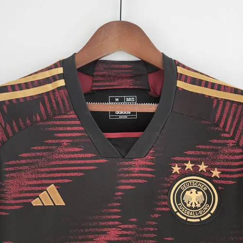 قميص كرة القدم الألماني الخارجي لكأس العالم 2022 — view 2