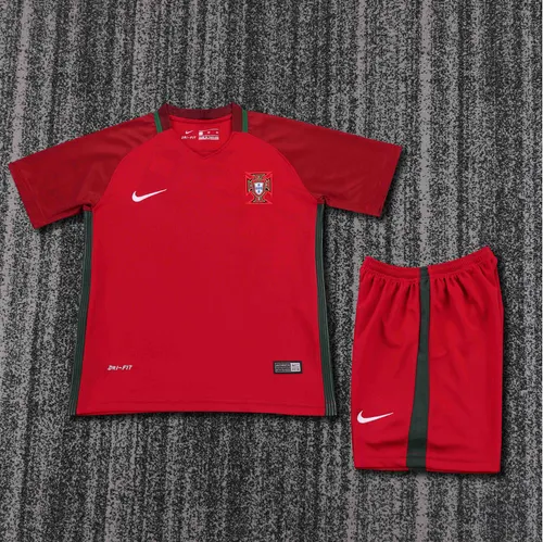 2016 Retro Portugal Home Football Shirt AAA fan-grade Kids Size