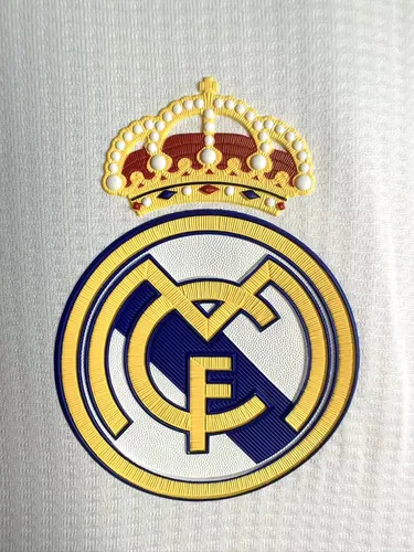 2015/2016 Retro Real Madrid Home Soccer Jersey AAA fan-grade — view 6