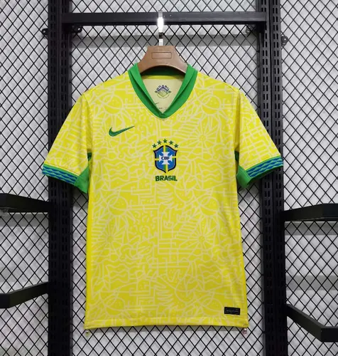 2024-2025 Brazil Home Football Shirt 1:1 Thai Quality — view 1